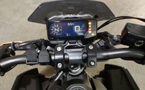 HONDA CB650R 2023 RH03