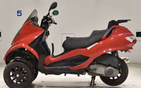 PIAGGIO MP3 250