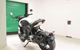 TRIUMPH TRIDENT 660 2022