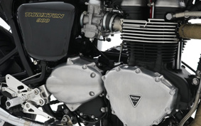 TRIUMPH TRIUMPH THRUXTON 2012 TJ9147