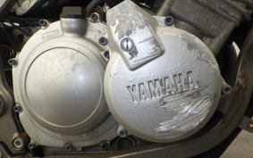 YAMAHA FZR250 2KR