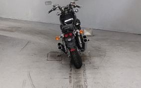 HONDA MAGNA 750 RC81