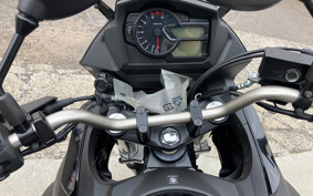 SUZUKI DL650 ( V-Strom 650 ) C733M