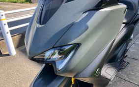 YAMAHA T-MAX 560 ABS 2020 SJ19J