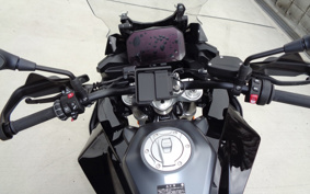 BMW F900XR BASE 2025 0R01
