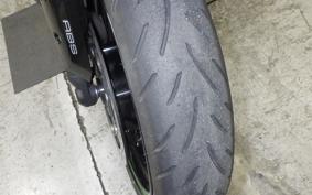 KAWASAKI ZX-25R