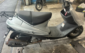 SUZUKI ADDRESS V100 CE13A