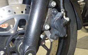 SUZUKI GSR250 2023