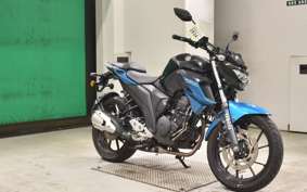 YAMAHA FZ25