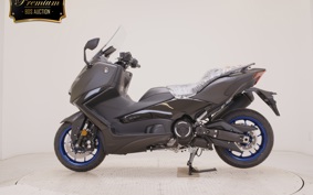 YAMAHA T-MAX 560 2026 SJ21J