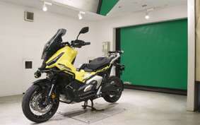 HONDA X-ADV 750 2025 RH21