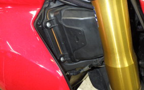 DUCATI STREETFIGHTER V4 S 2020