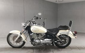 YAMAHA DRAGSTAR 250 VG02J