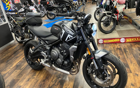 TRIUMPH TRIDENT 660 2021 LGL10U