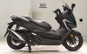 HONDA FORZA 250 MF15