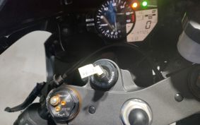YAMAHA YZF-R6 2017 RJ27