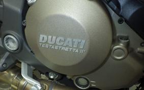 DUCATI M1200 S 2014