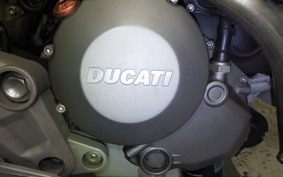 DUCATI MONSTER 696 2012
