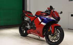HONDA CBR600RR 2024 PC40