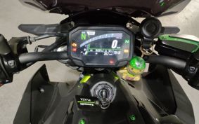 KAWASAKI Z900 ZR900B