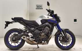 YAMAHA MT-09 A RN34J