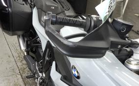 BMW S1000XR 2020