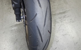 HONDA CB650R E-Clutch 2025 RH17