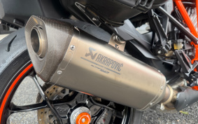 KTM 1290 SUPER DUKE GT 2016 V6940