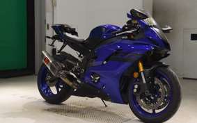 YAMAHA YZF-R6