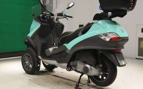 PIAGGIO MP3 250