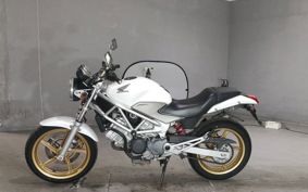 HONDA VTR 250 MC33