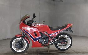 HONDA VT250F MC08