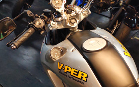 HONDA VTR 250 MC33