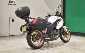 HONDA CBF190X 2025