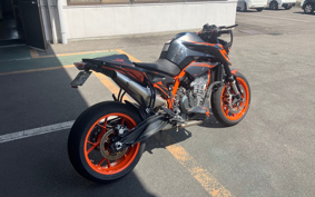 KTM 890 DUKE R 2023 TU940