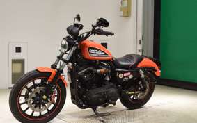 HARLEY XL883R 2005