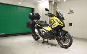 HONDA X-ADV 750 2025 RH21