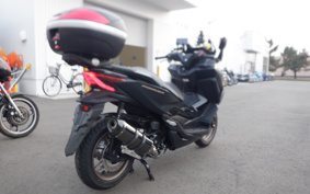 HONDA FORZA 250 MF17