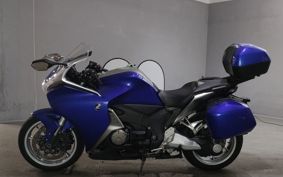 HONDA VFR1200F DCT SC63