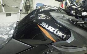 SUZUKI DL650 ( V-Strom 650 ) XTA 2026 C733M