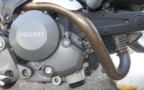 DUCATI MONSTER 696 2008