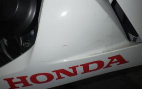 HONDA CBR250R MC41