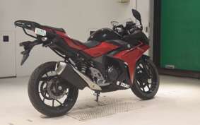 SUZUKI GSX250RA