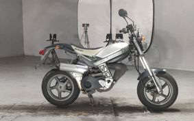 SUZUKI STREET MAGIC CF12A
