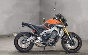 YAMAHA MT-09 RN34J