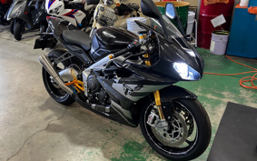 TRIUMPH DAYTONA MOTO 2 765 2020 HDA214