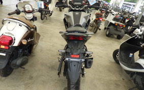 HONDA CB200X