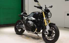 BMW R NINE T 2014