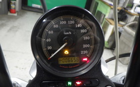 HARLEY XL883LI 2013