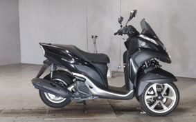 YAMAHA TRICITY 125 SE82J